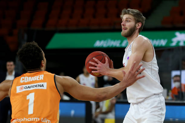 也是浙江队 也是浙江队